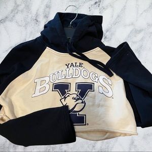 Yale Cropped hoodie